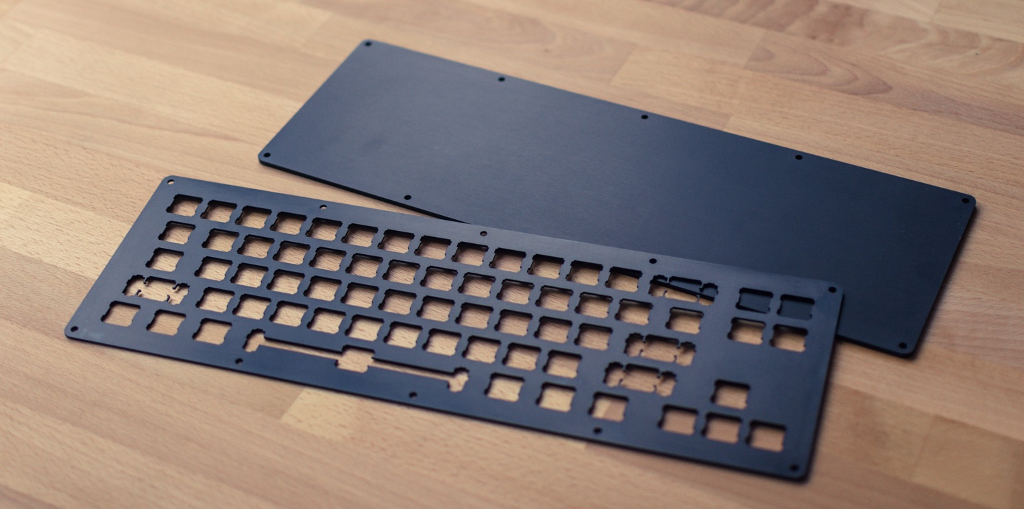 Black anodized Aluminium cover and bottom plates for 68Keys.io mechanical keyboard